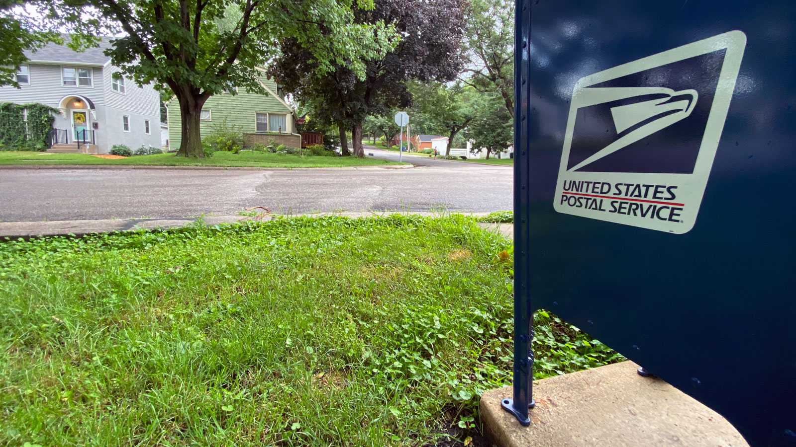 USPS mailbox
